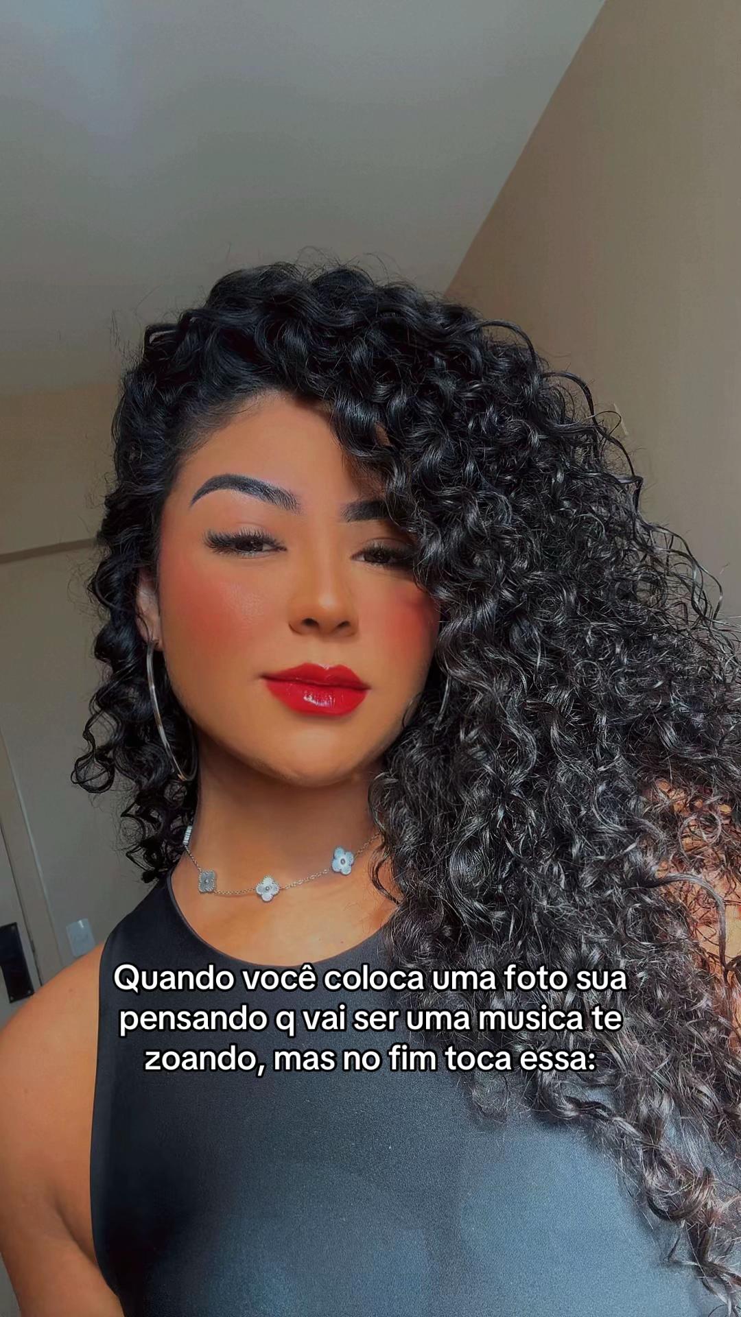 @amandaabarros4