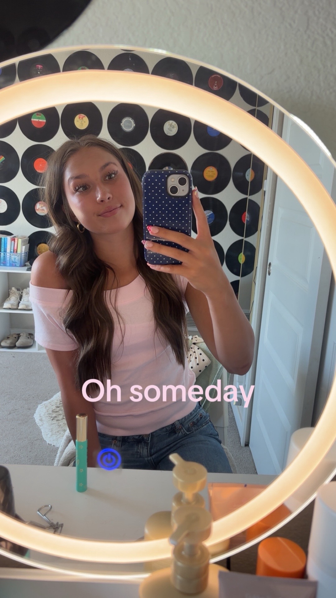 @itskhlo