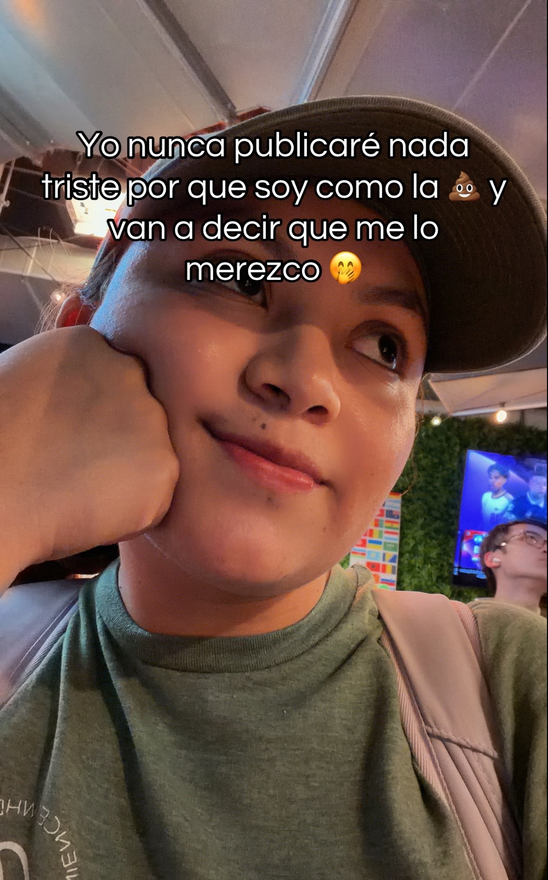 @Camila López 🍓🎧🧡