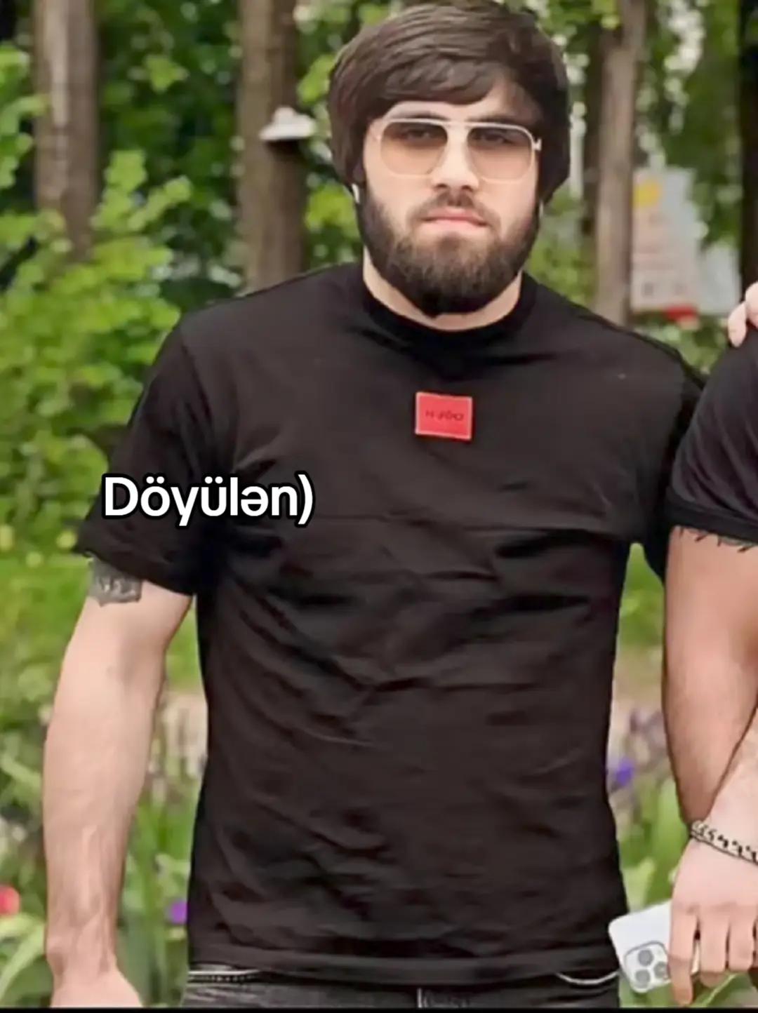 @&Uuml;lfət_Tağıyev