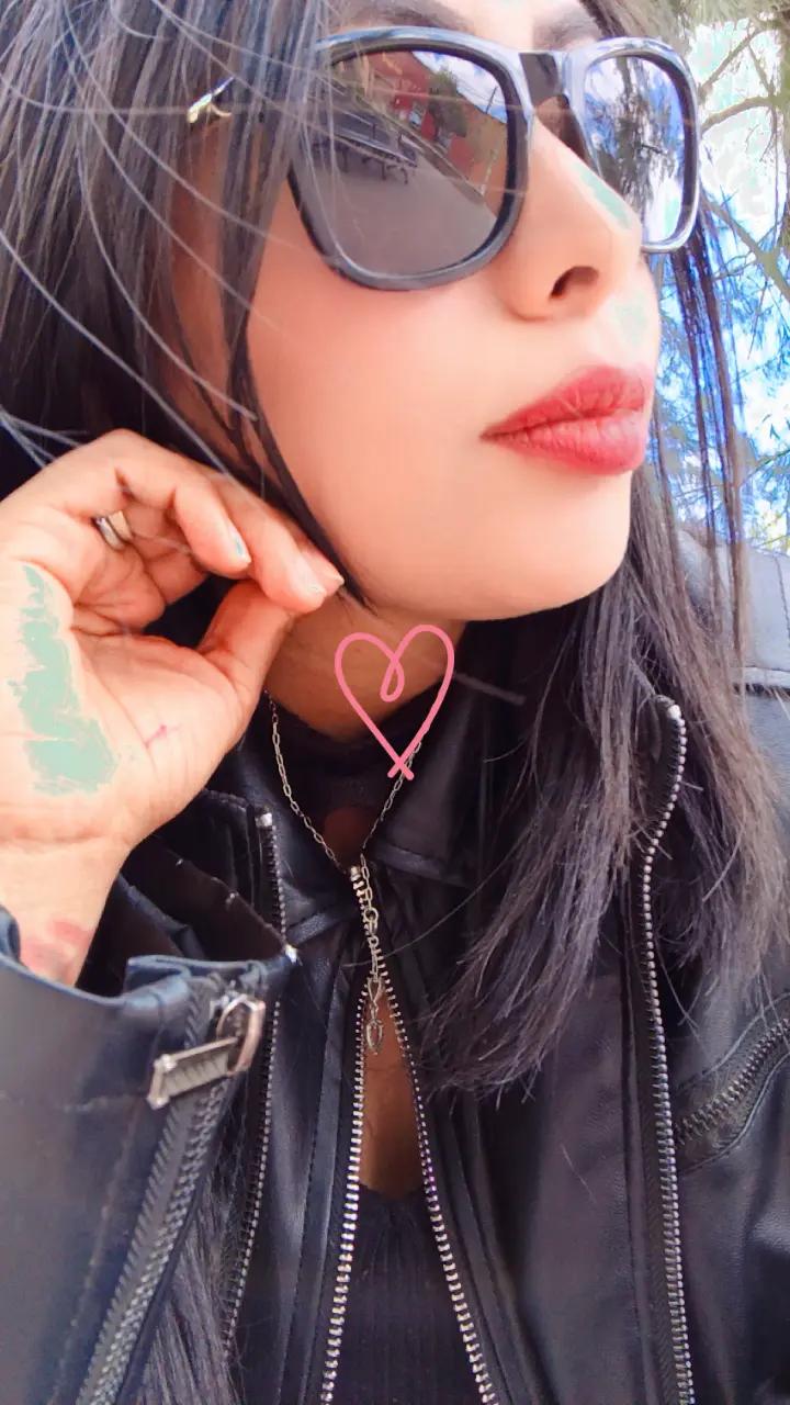 @RosseBella