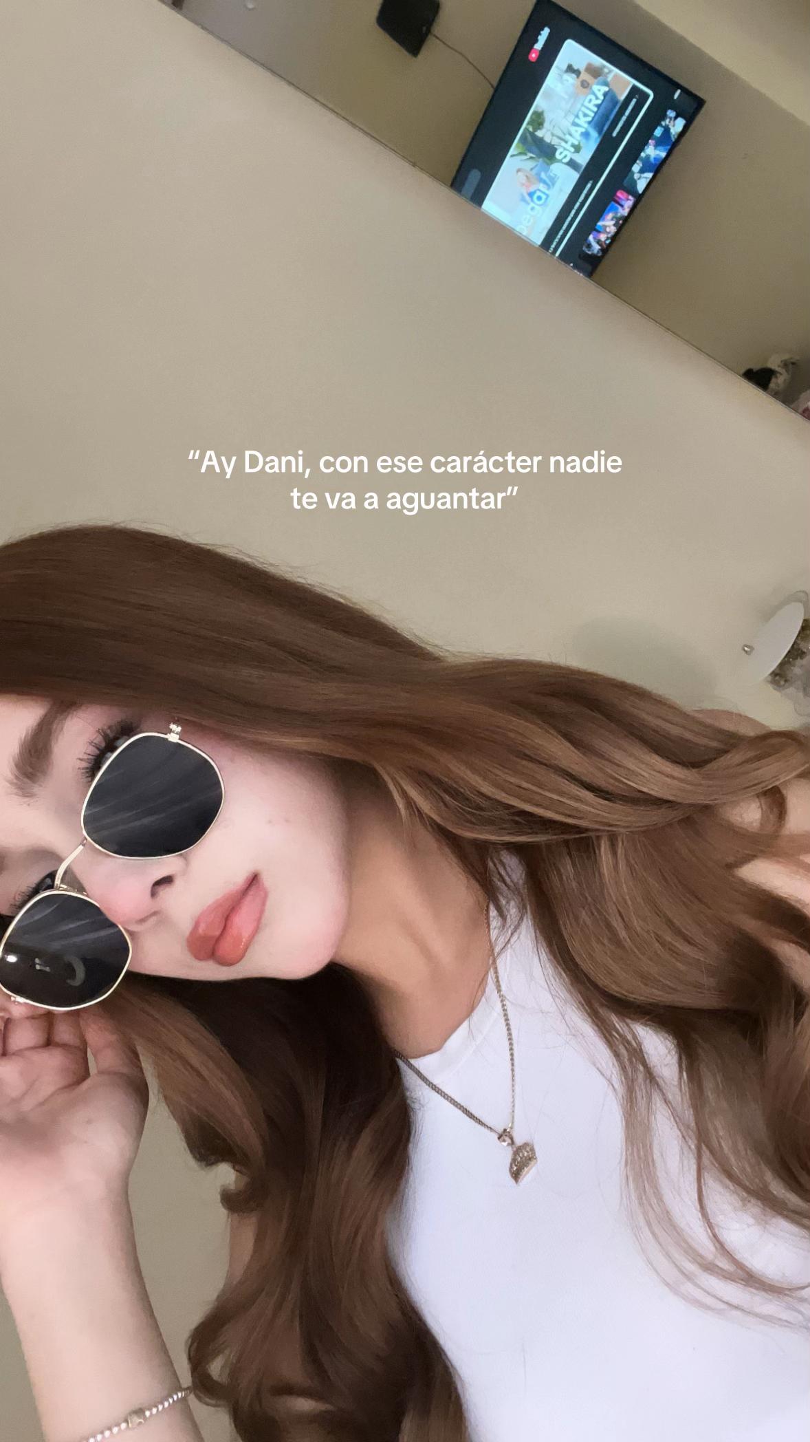 @danielamsrc