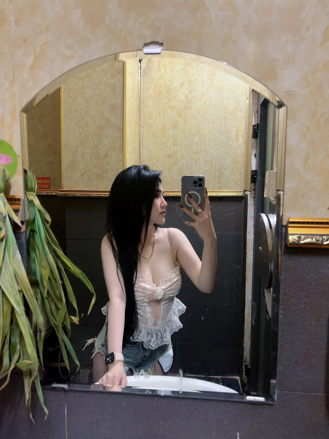 @L&acirc;m Vy 🎀