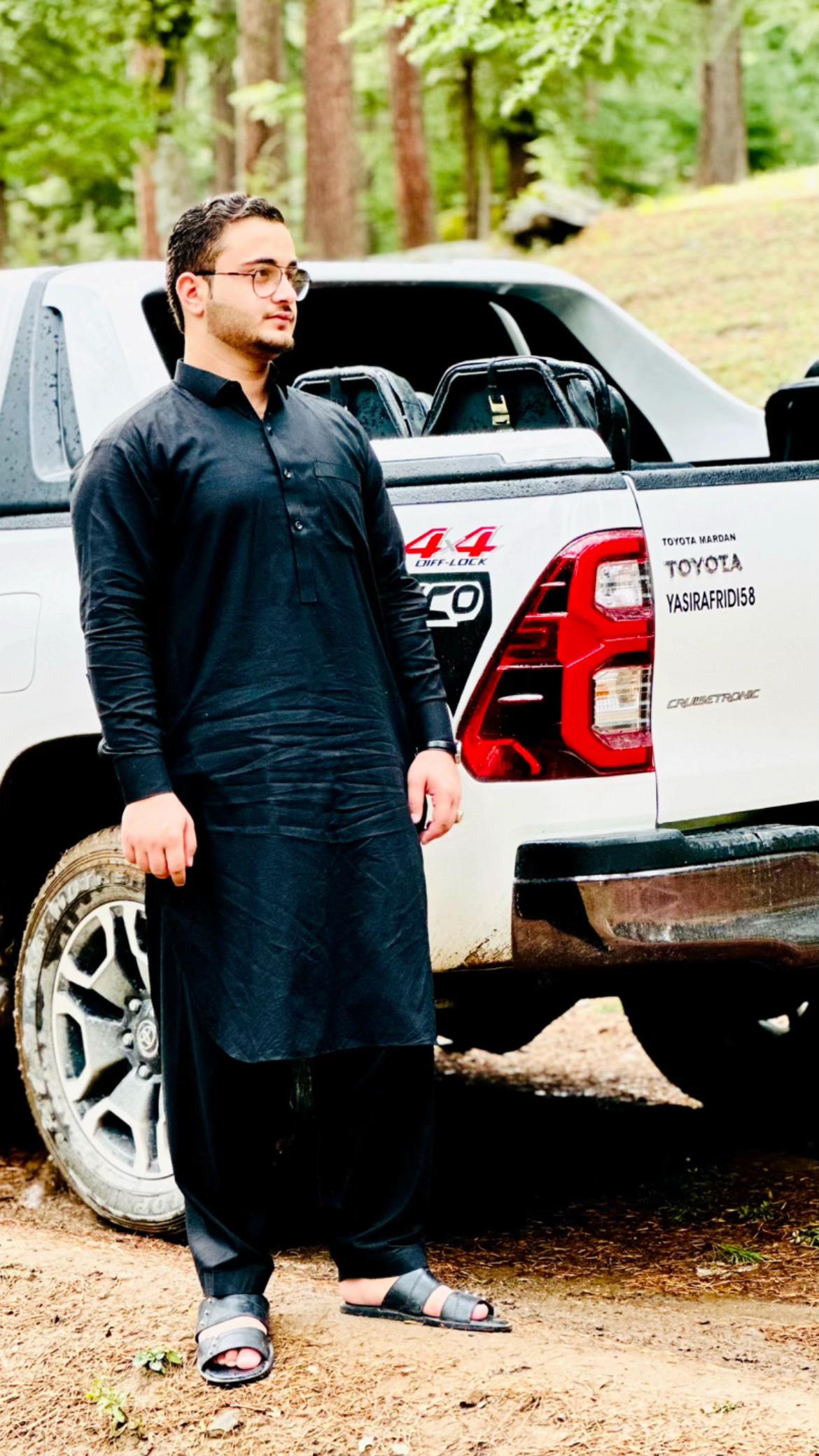 @👑 YASIR AFRIDI ⚡️