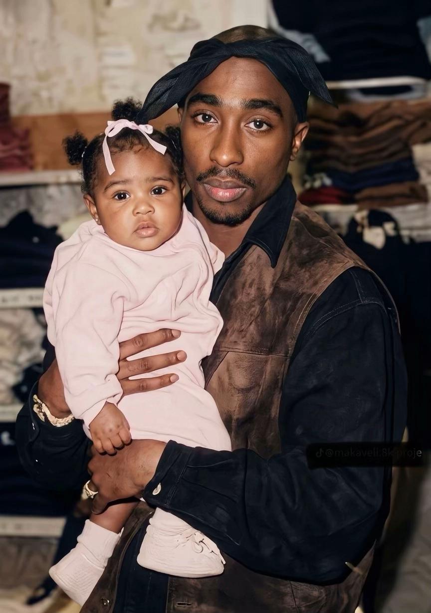 @Travel With Tupac