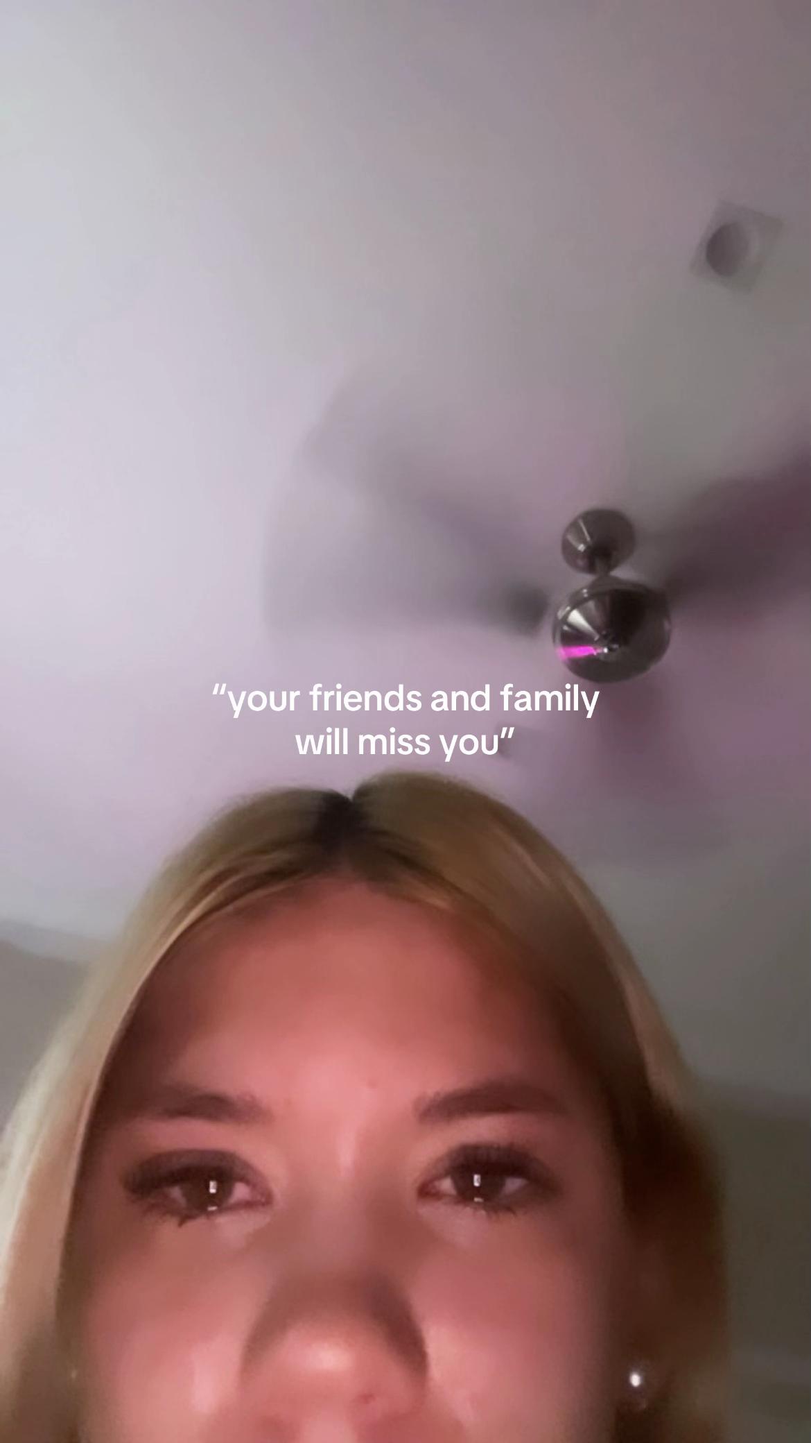 @❦