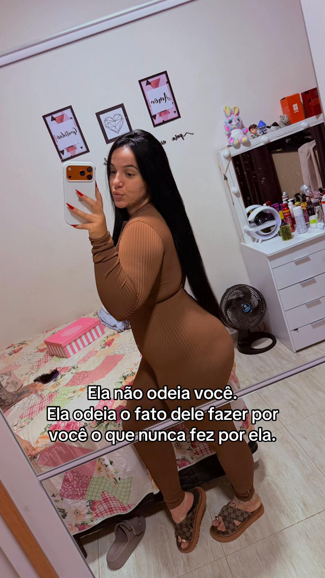 @_juliaaa2