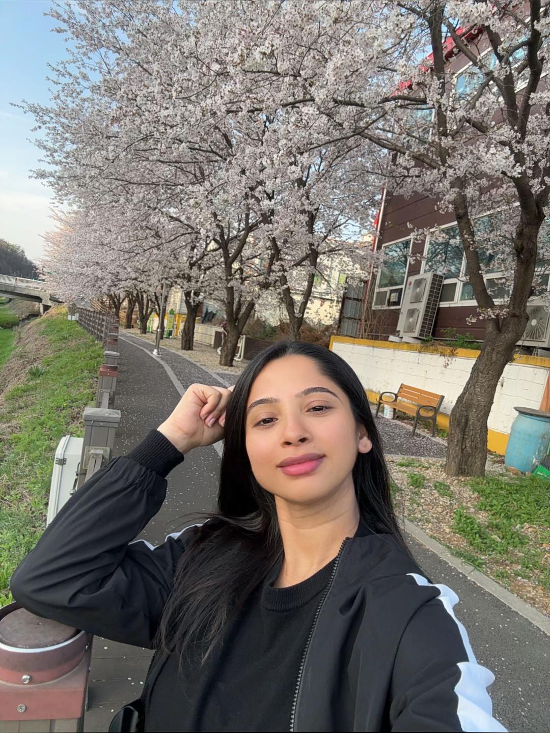 @Sakhila