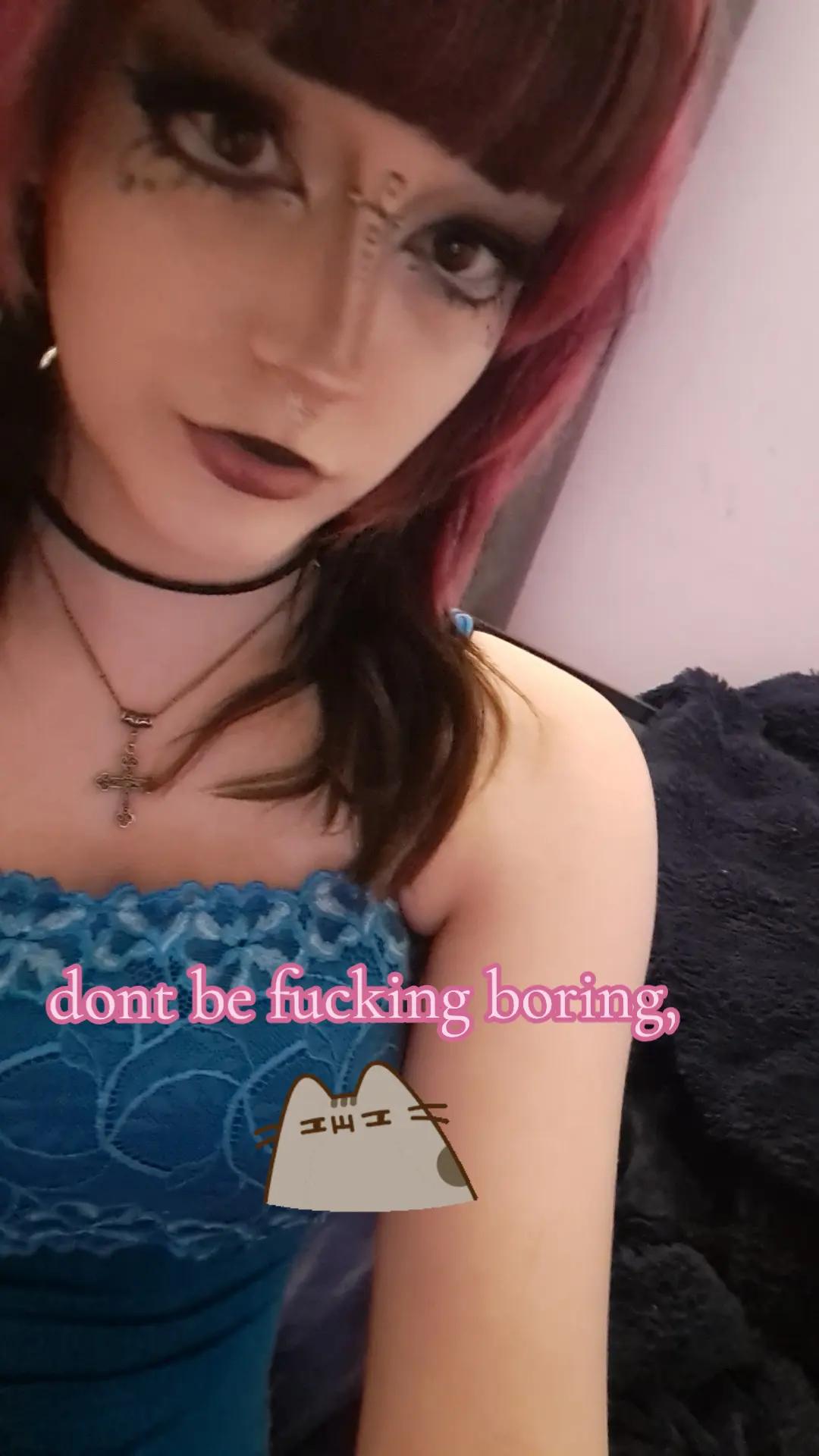 @Nat 🖤🦄