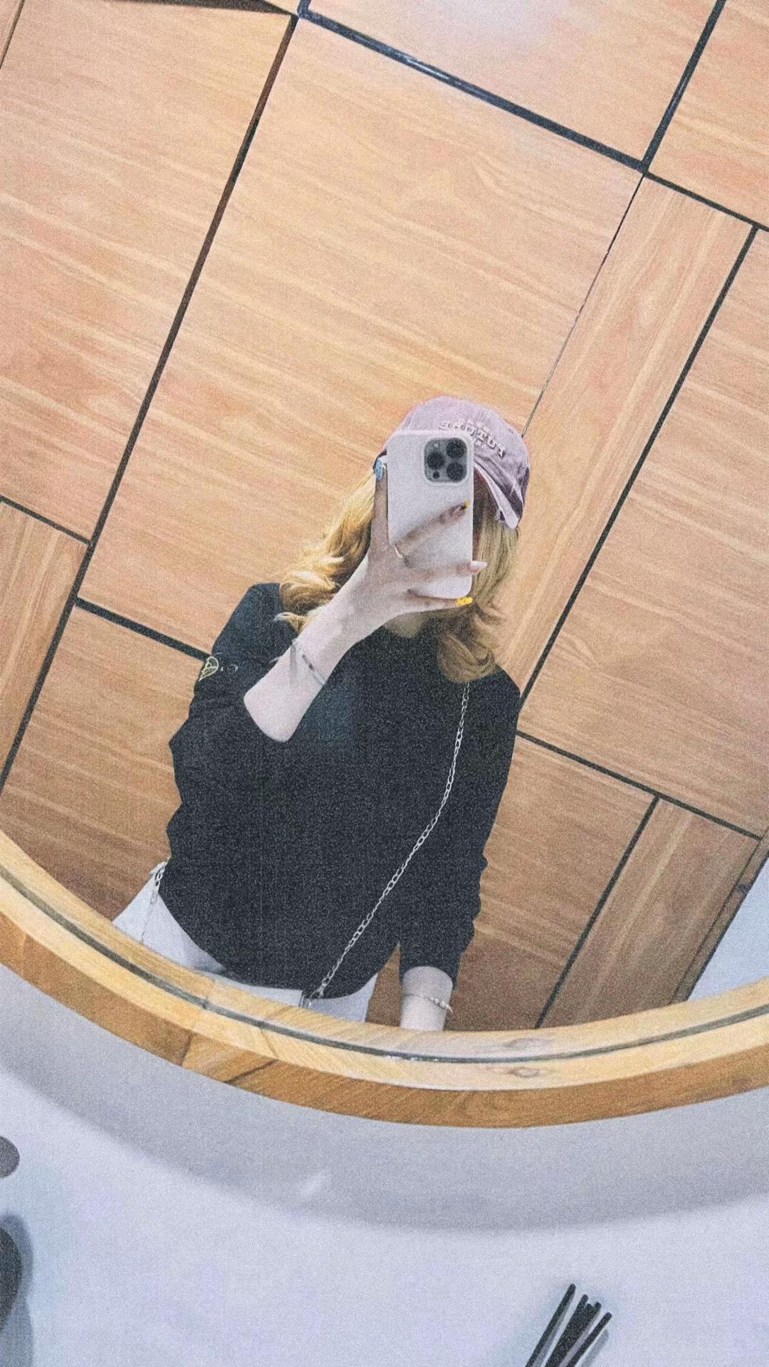 @pinkeucsttle2404
