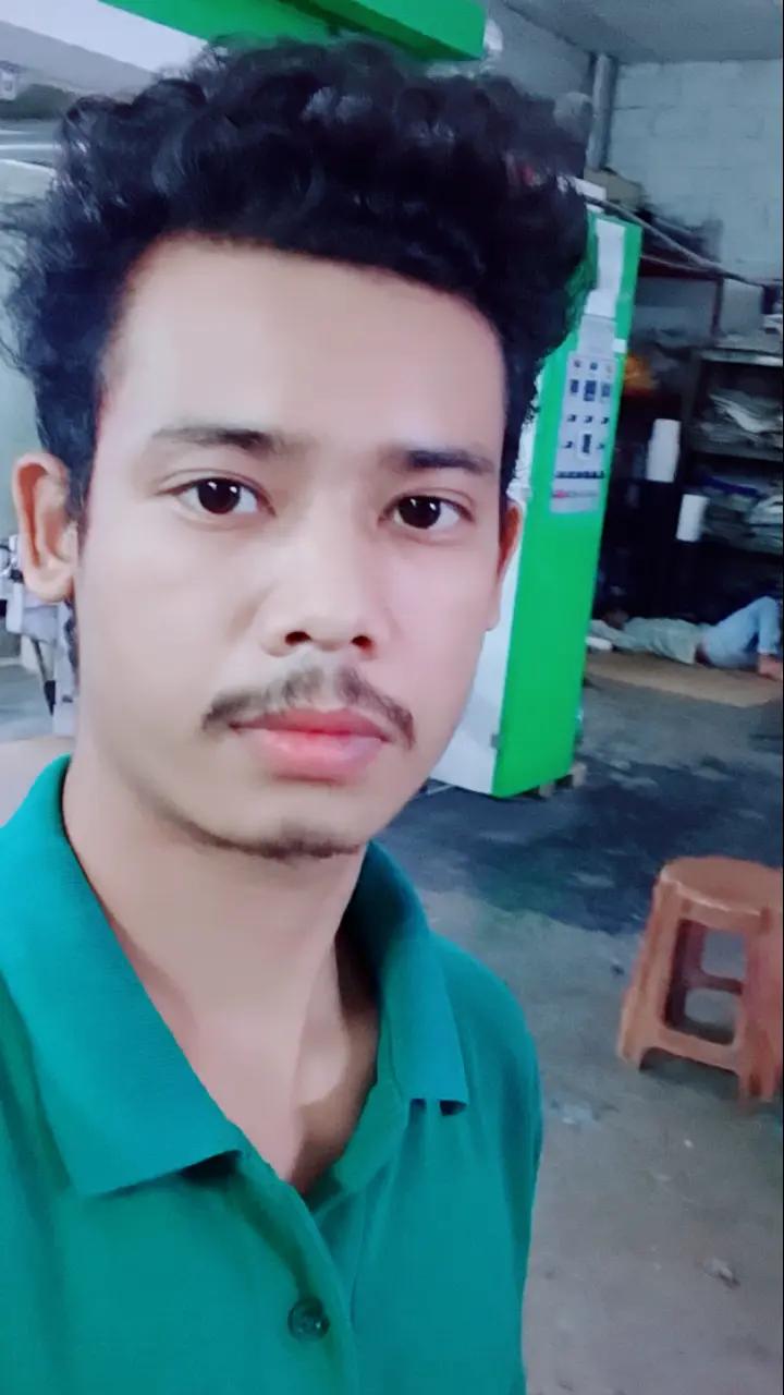 @🇳🇵shrawan✈️🇦🇪