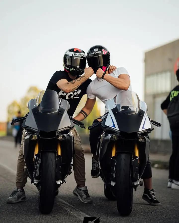 @100% BIKER 🔋🏍