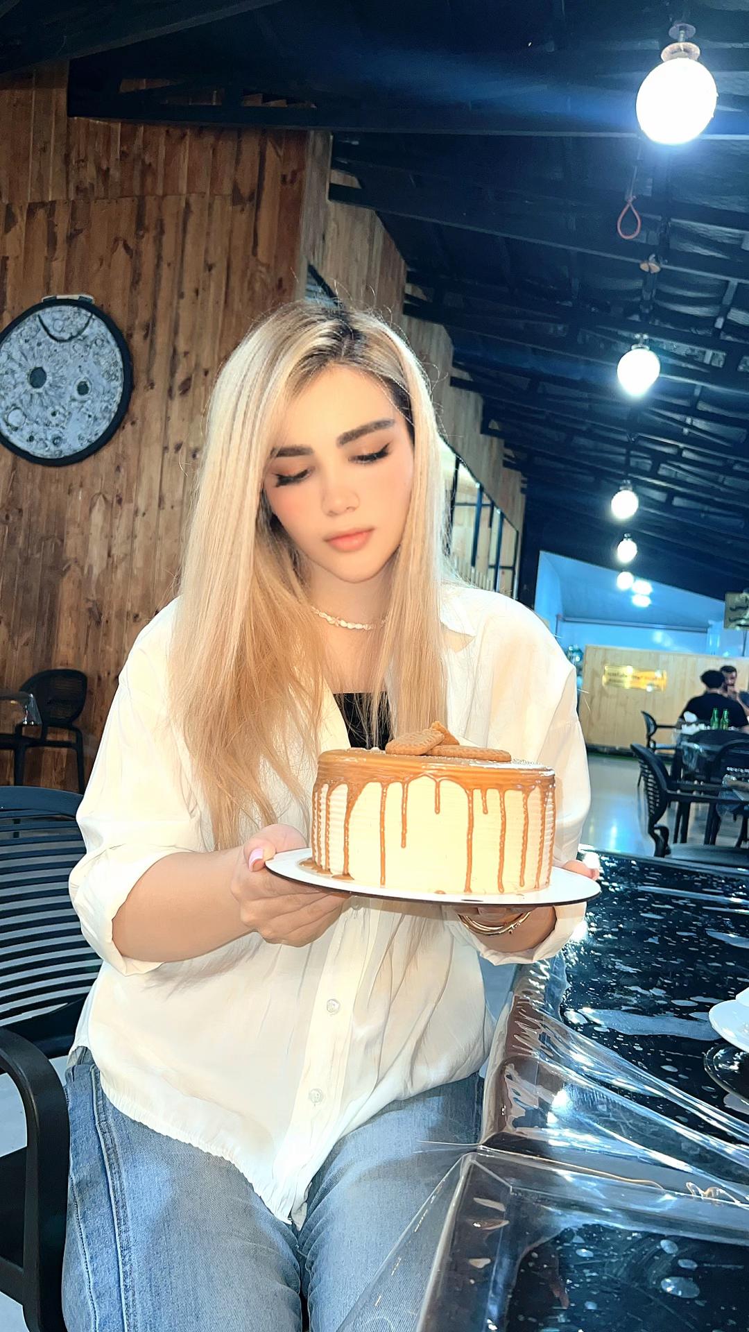 @zahrrra_art