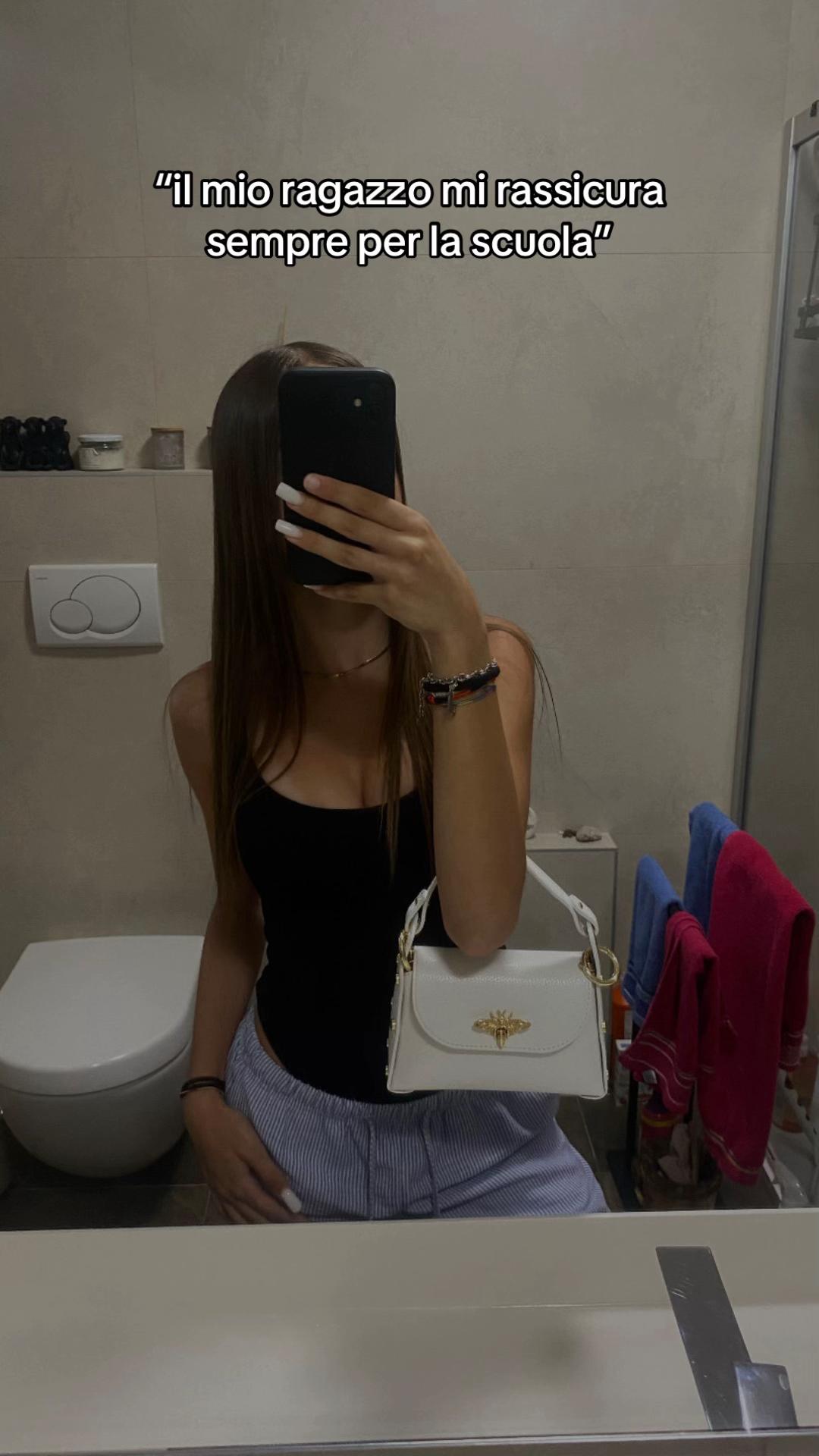 @𝟚𝟚