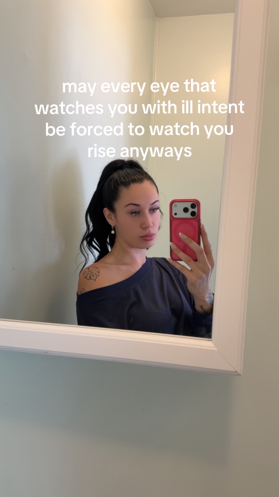 @Ashley nicole💋