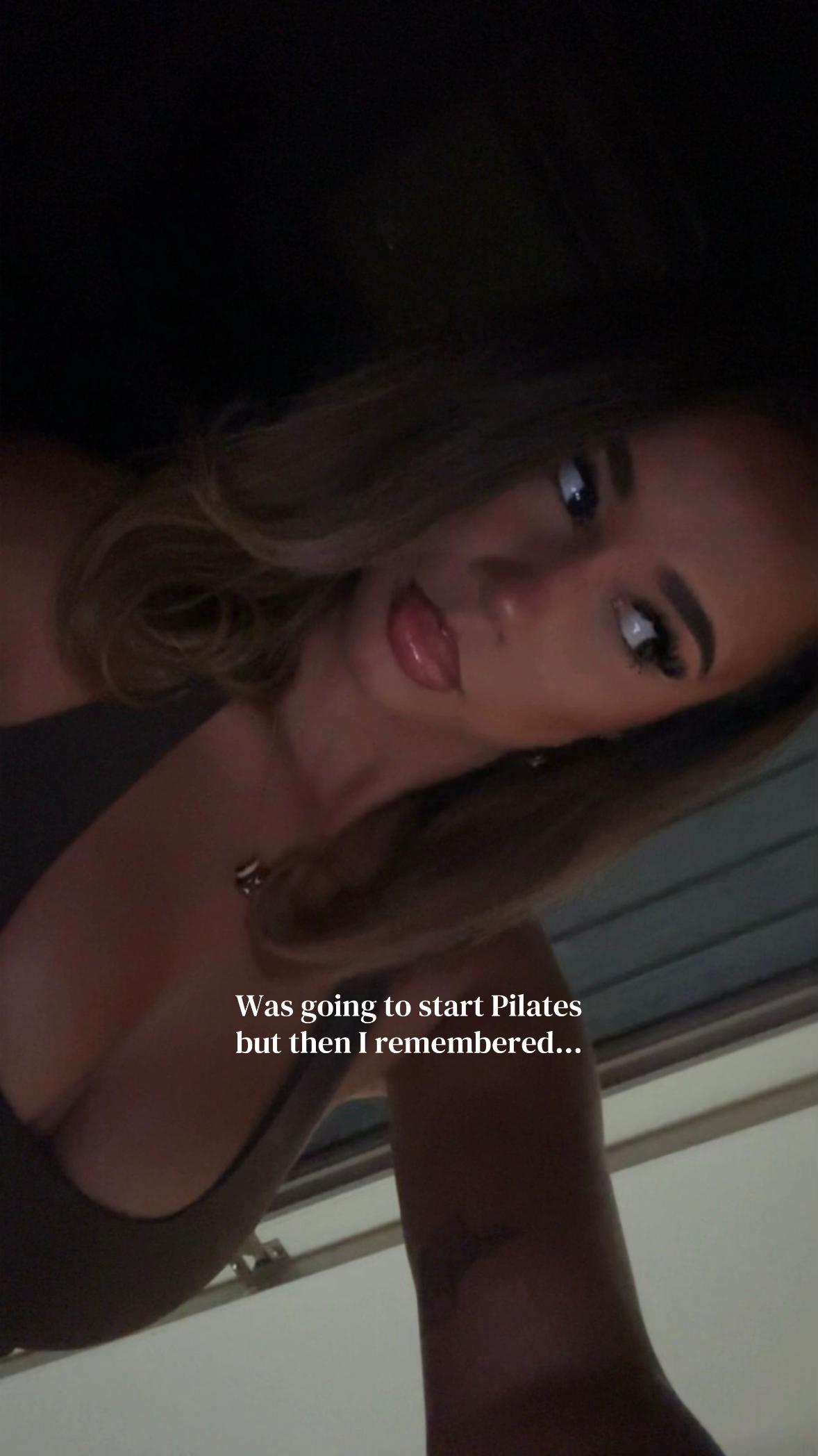 @Dem🤍🤍🤍