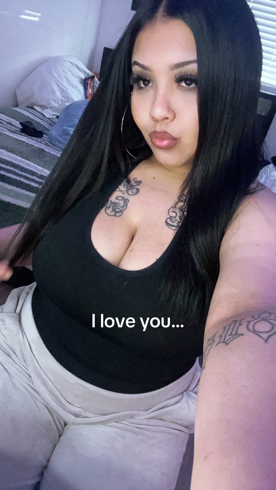 @Dess🍒