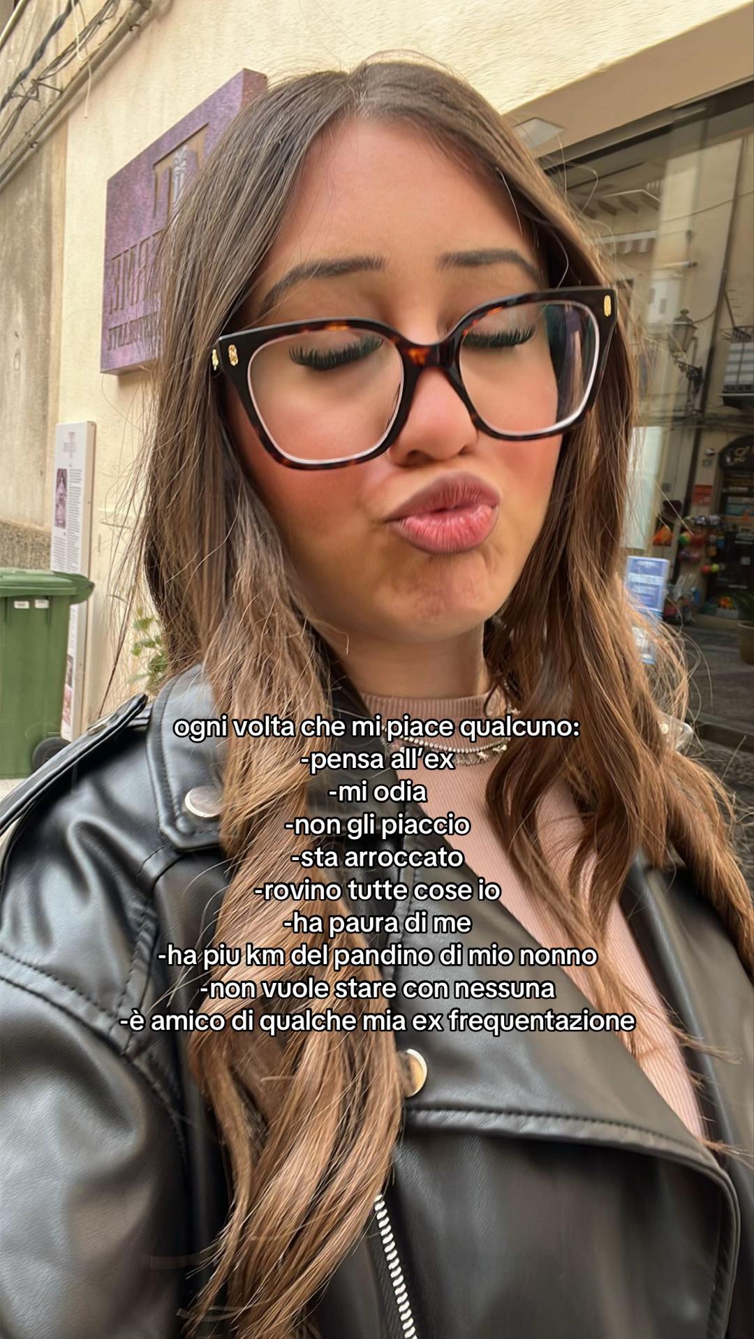 @emm&ugrave;🥥