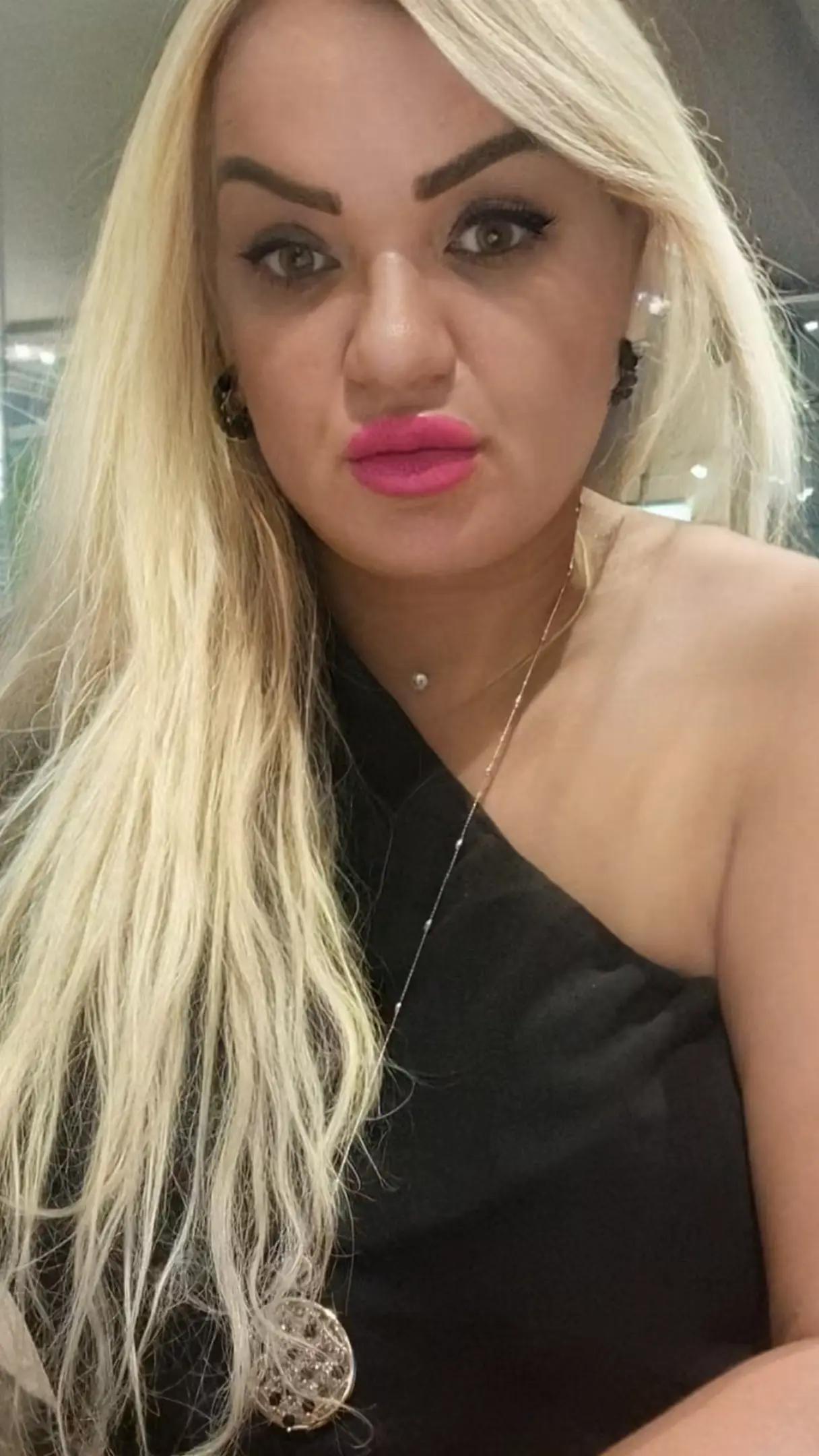 @MO