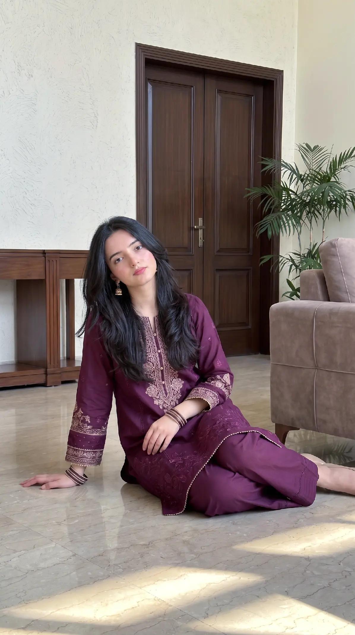 @𝑯𝒂𝒏𝒊𝒂 𝑩𝒂𝒕𝒐𝒐𝒍