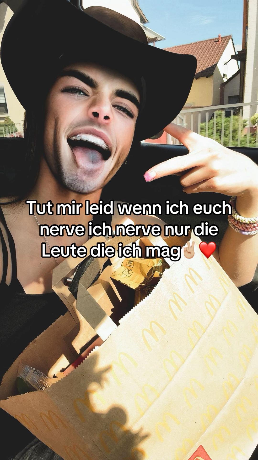 @Taya