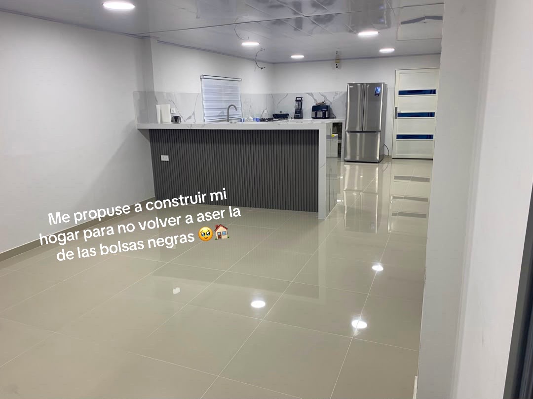 @Laura Valbuena