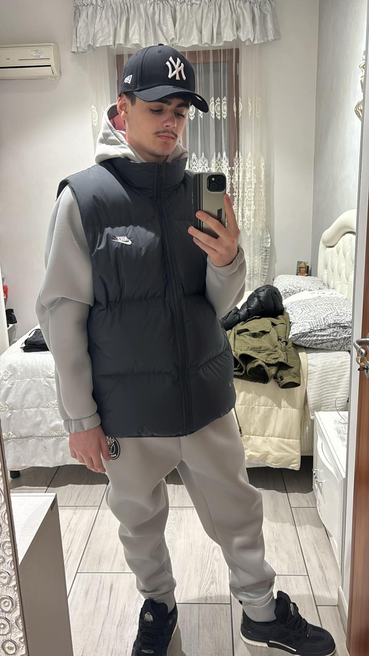@_angelomaglione_