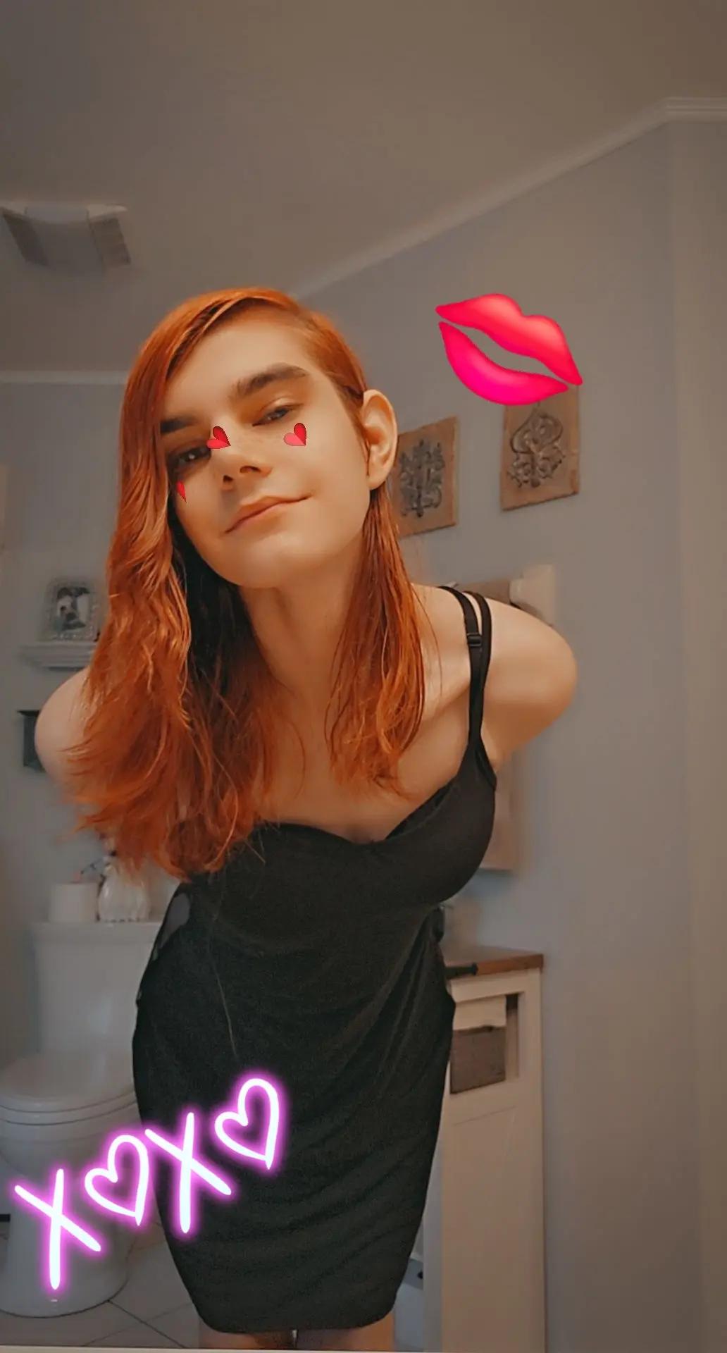 @Jess 𖤐🏳️&zwj;⚧️