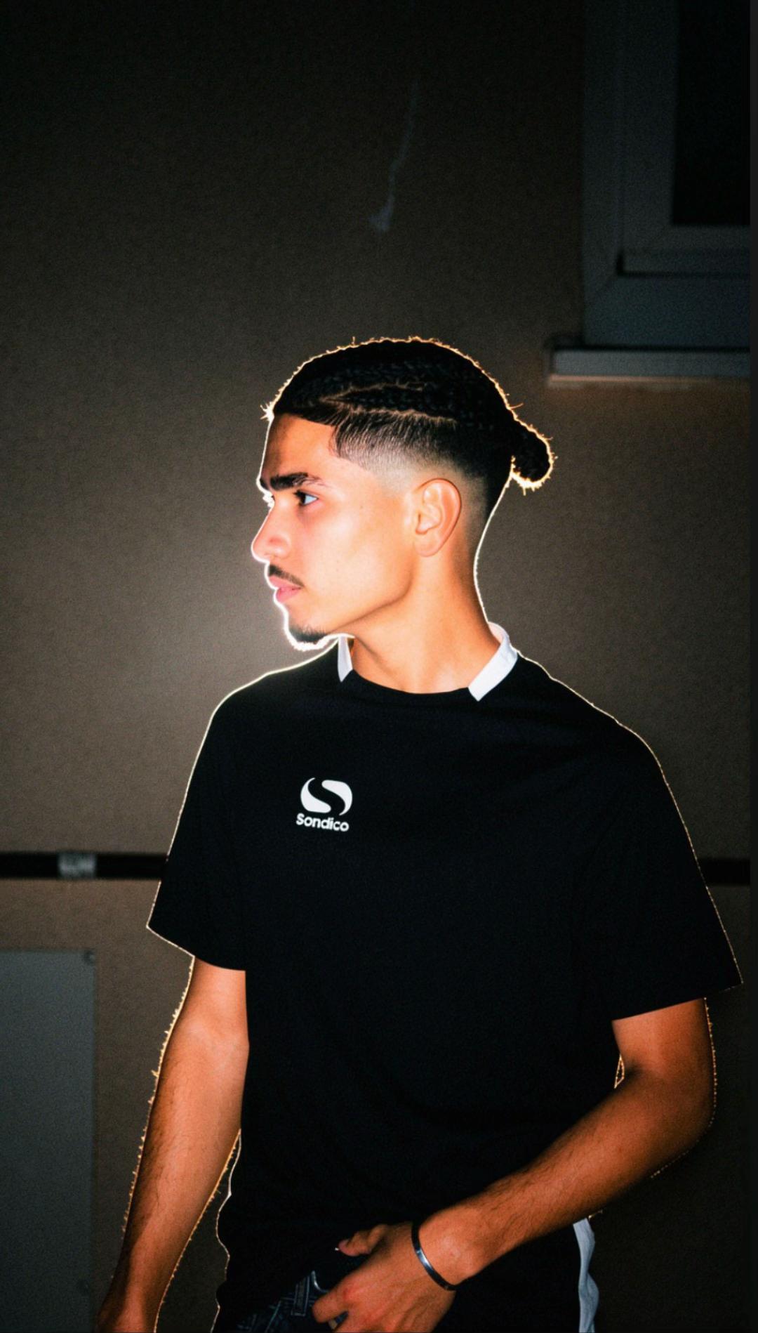 @Trn_20 💸
