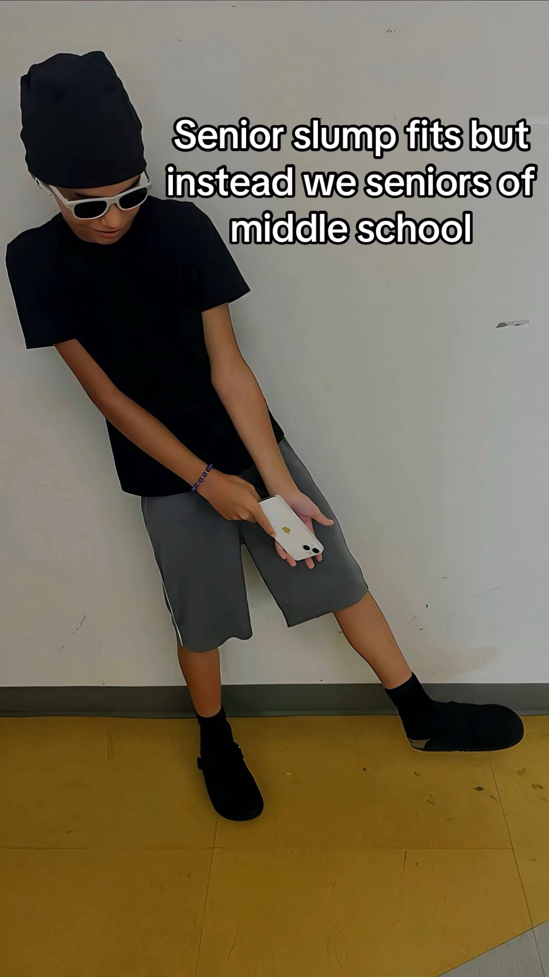 @𖣂