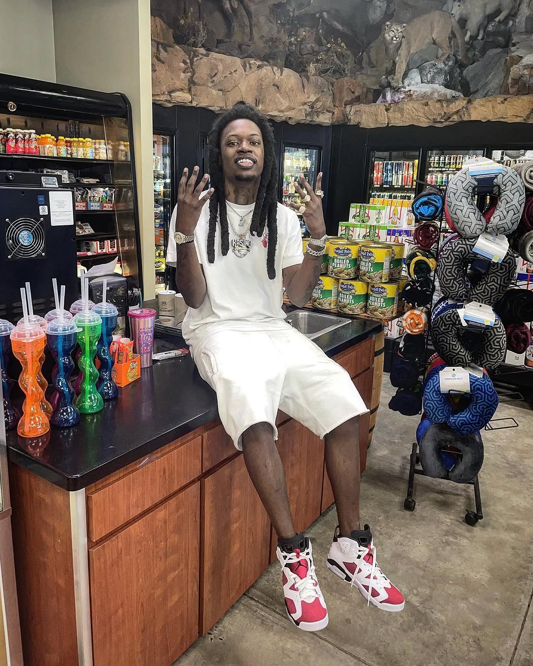 @WRLD 🤑 Trap Star ✨