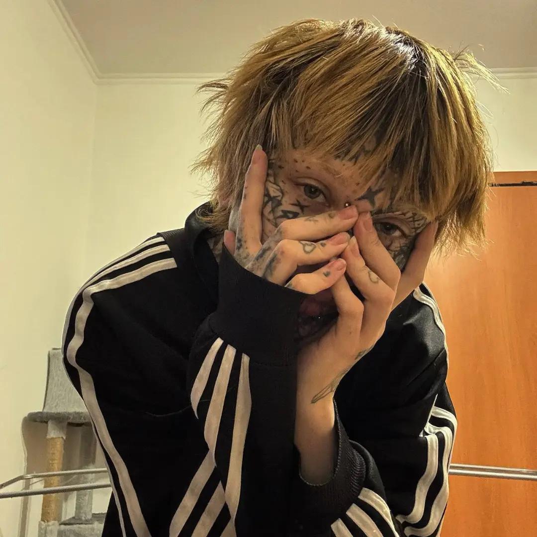 @⋆ ˚｡⋆୨୧⋆｡˚ ⋆