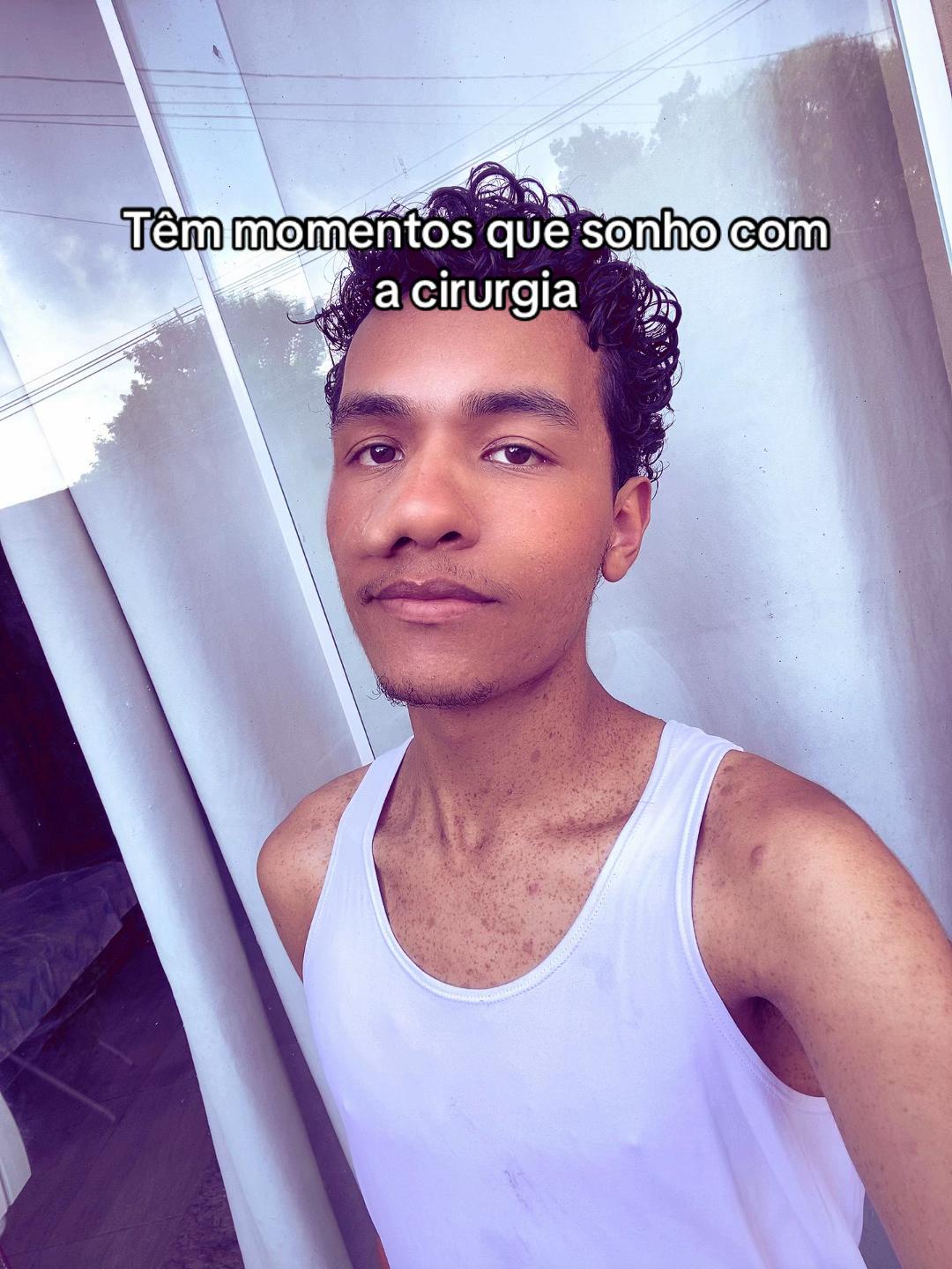 @João