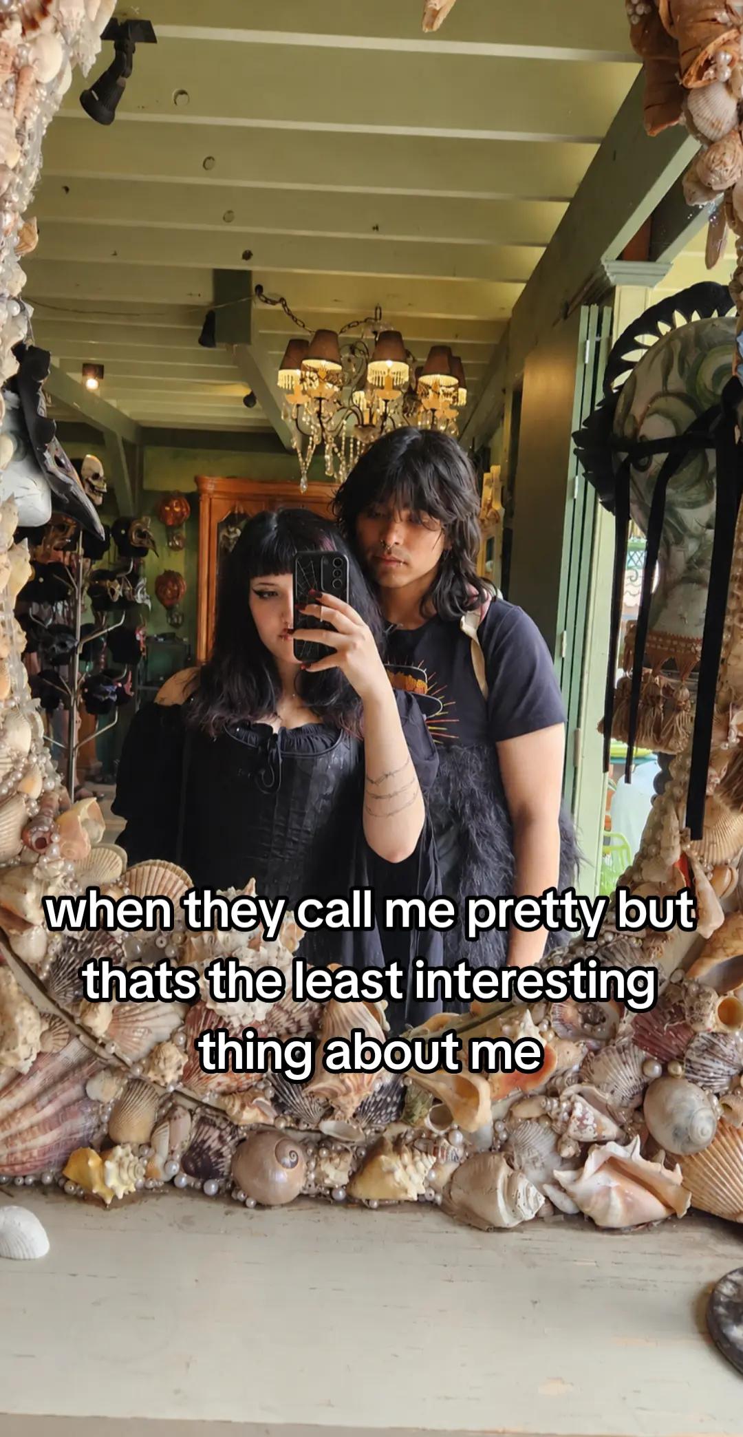 @V4MPY