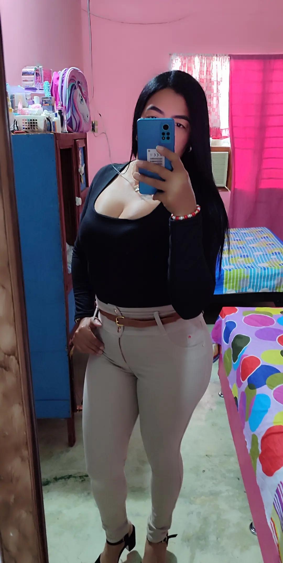@jessika Flores