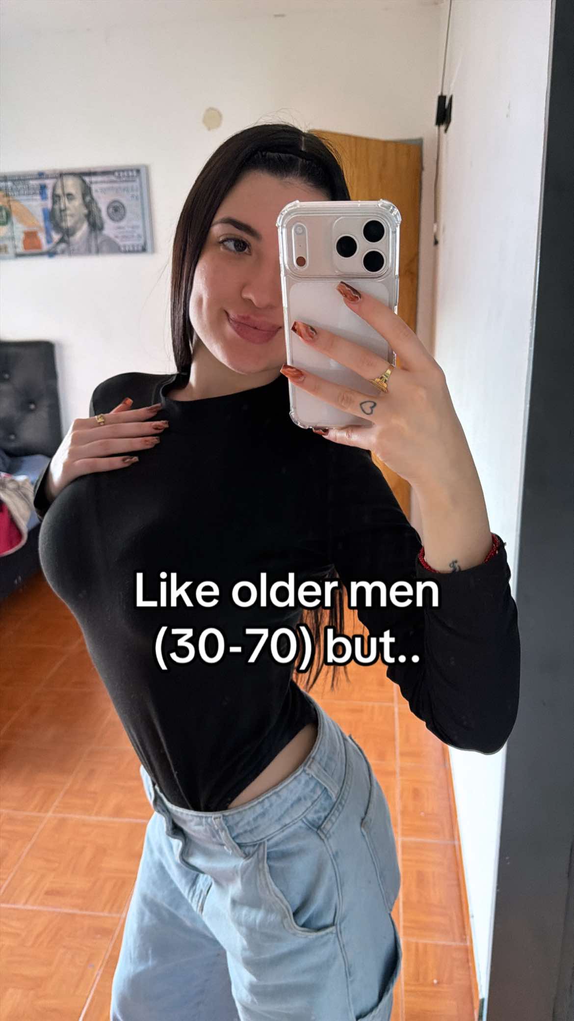 @Emily✨