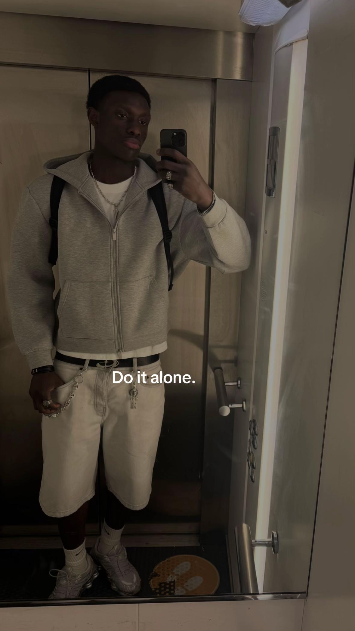 @Ayo