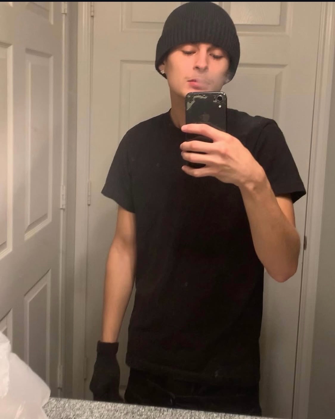 @JR4o9