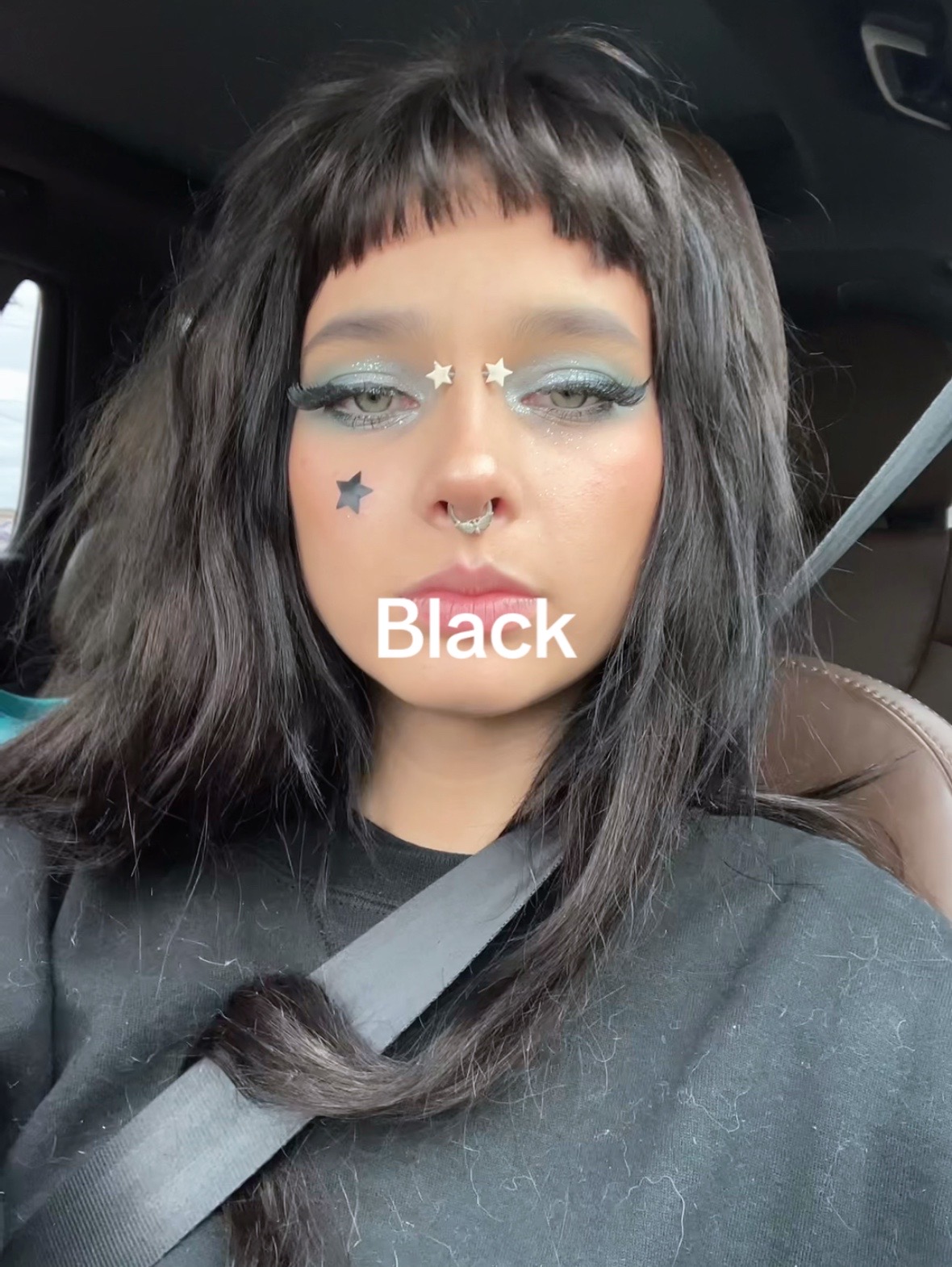 @🦄