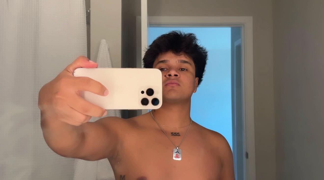 @Adaviuz