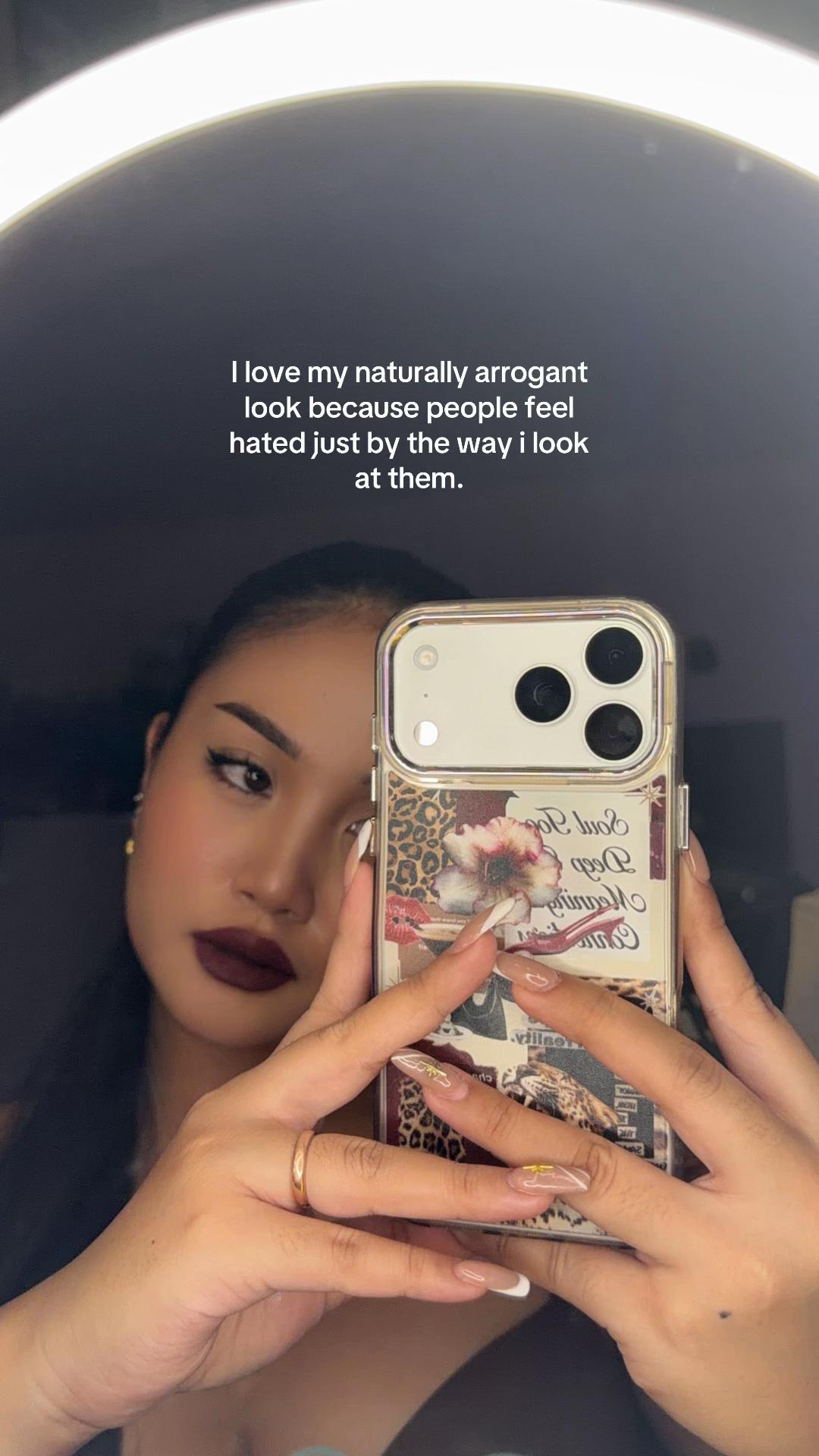 @Stefani🦂