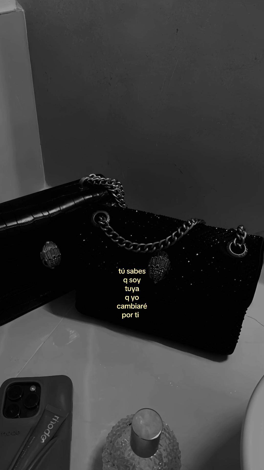 @𝓐𝓵𝓮