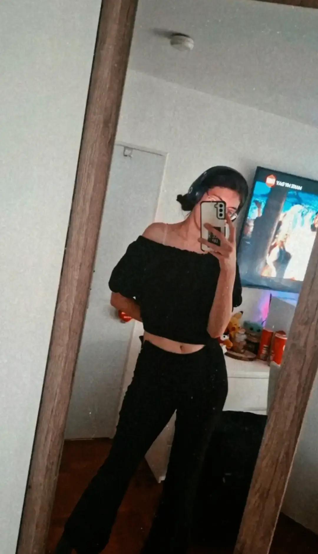 @𝙰𝚍𝚛𝚒𝚓𝚊𝚗𝚊 🔥