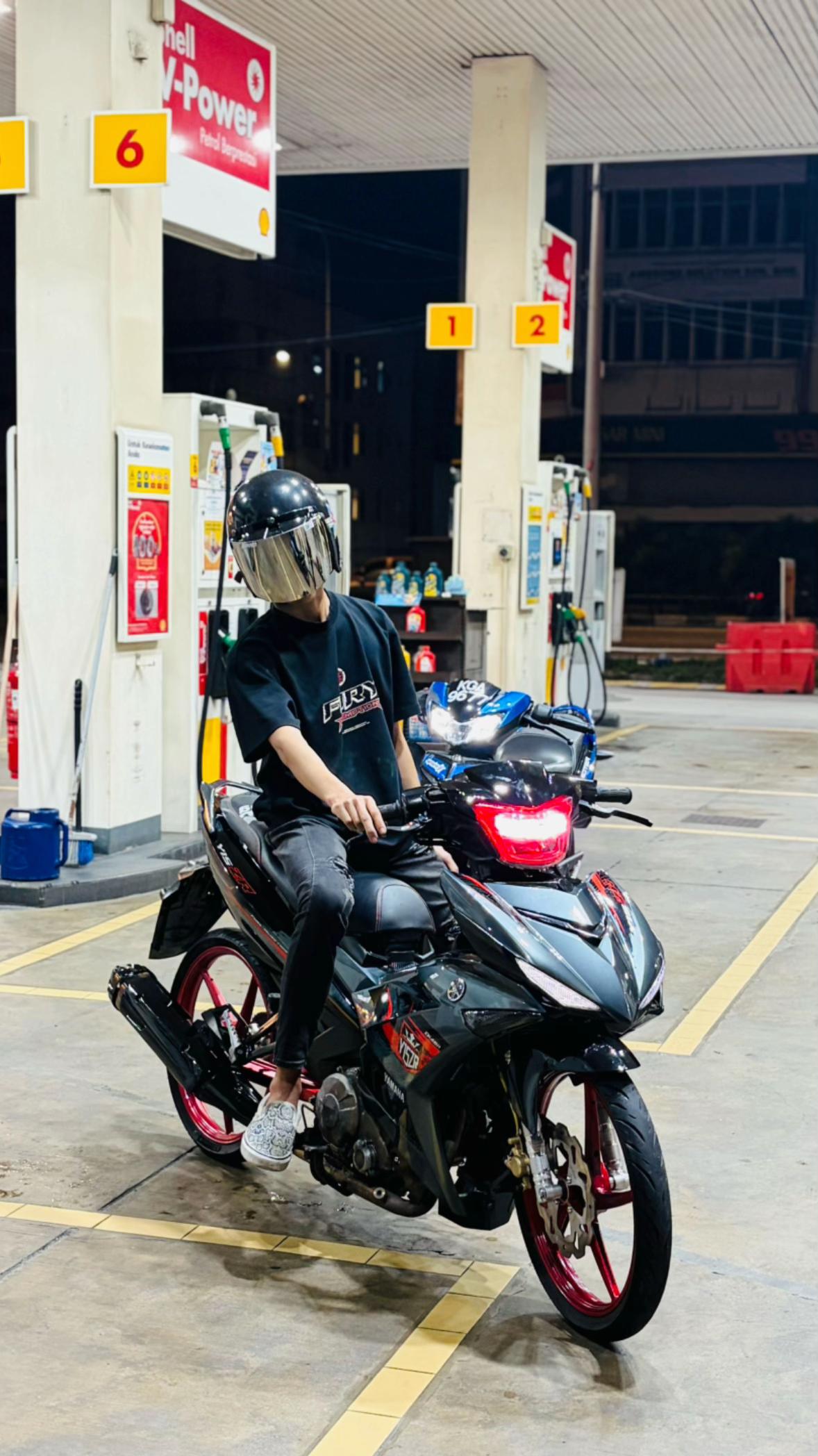 @๐๐๐๐โฉ