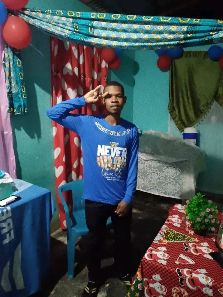 @Franklin José809