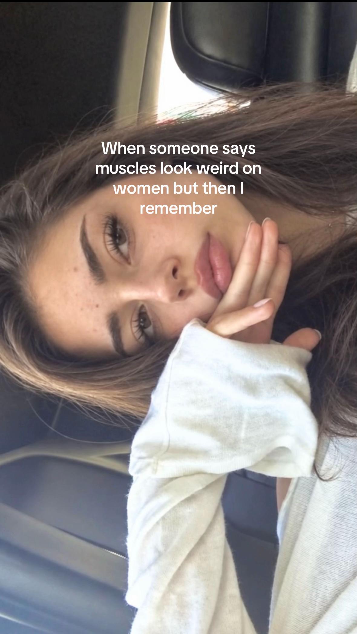 @Dahlia.fitt