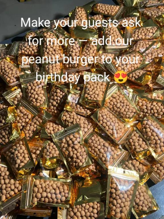 @splendour cakes and events