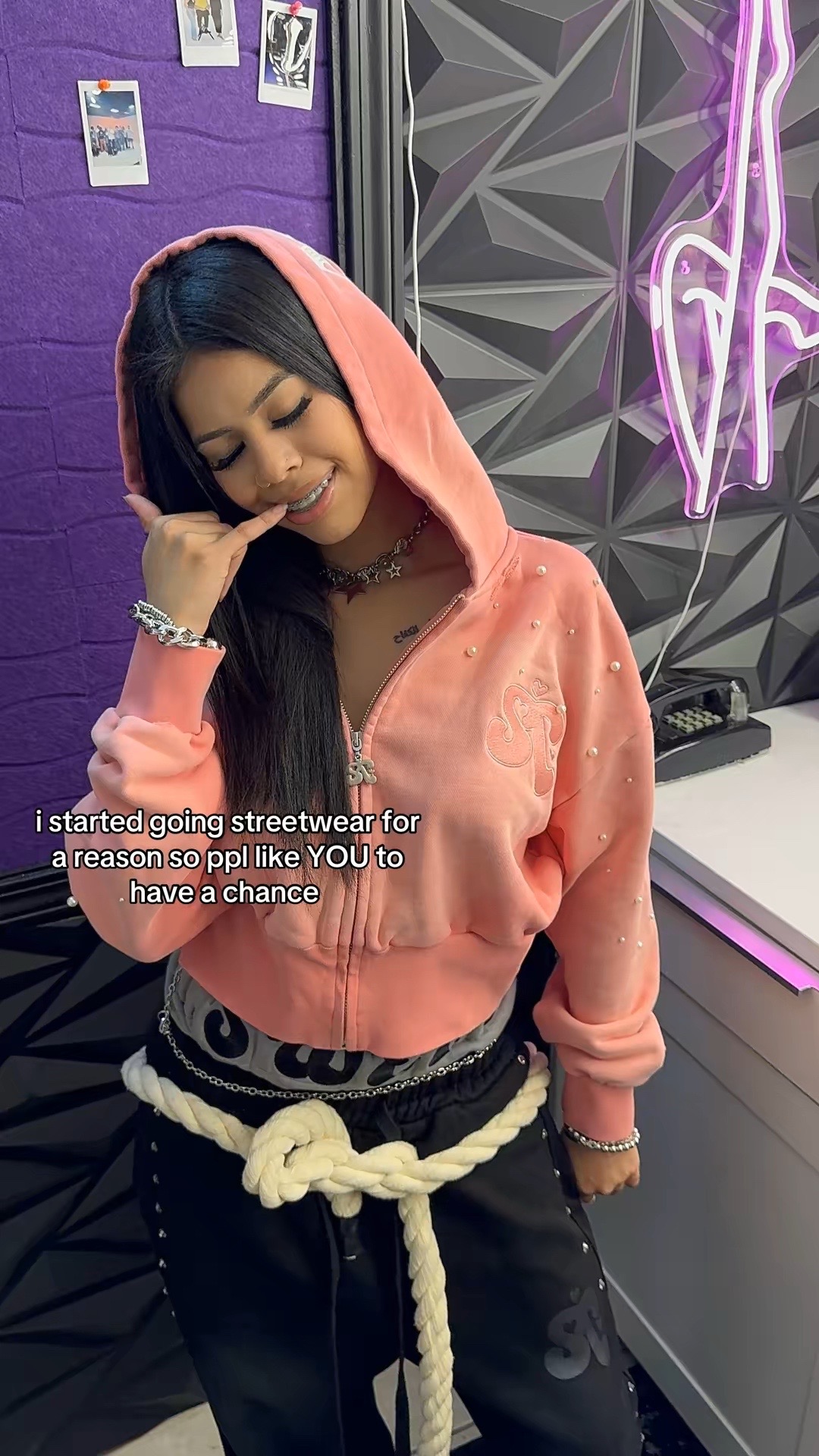 @niikkinicol
