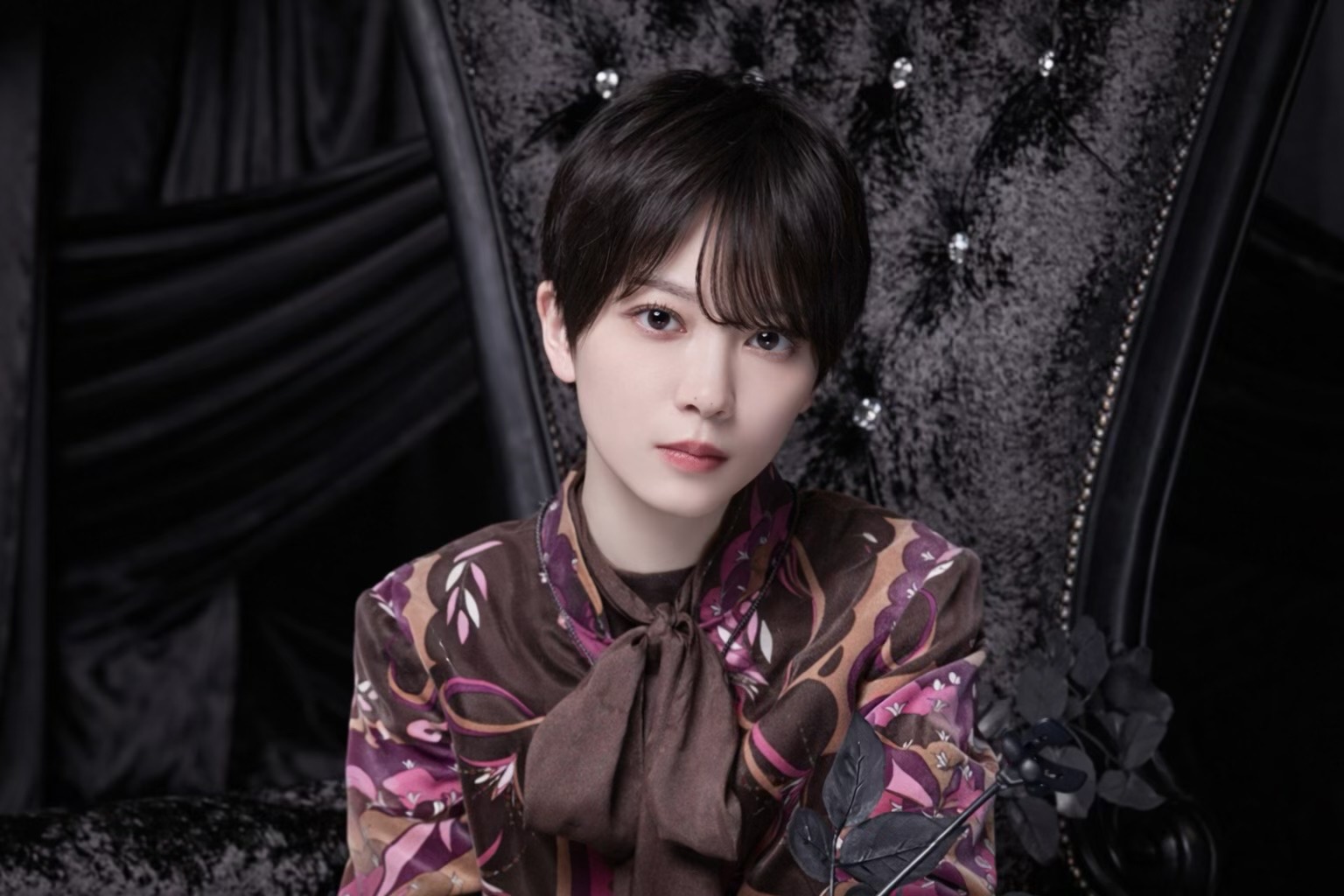 @ひら