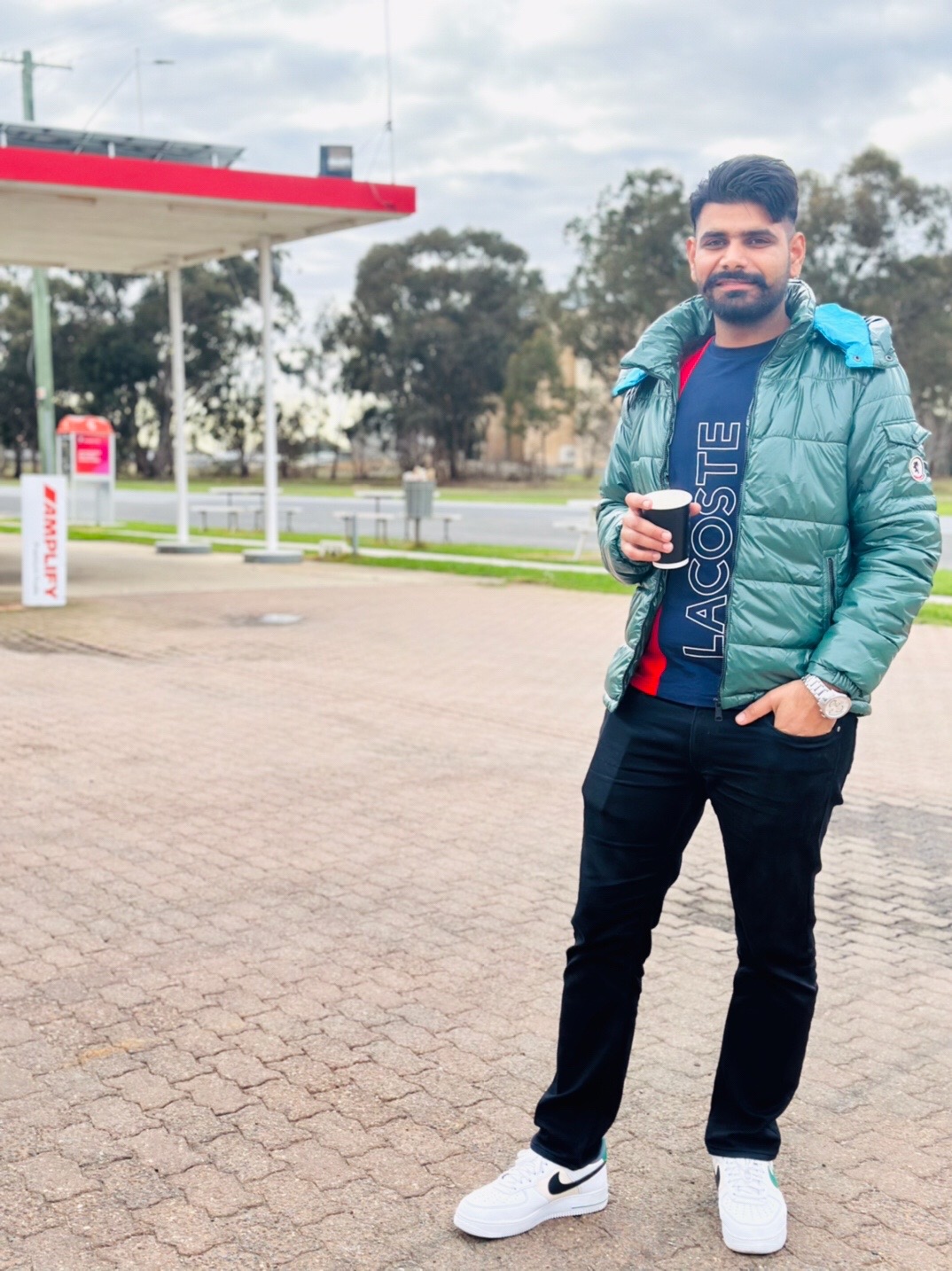 @jatinder somal
